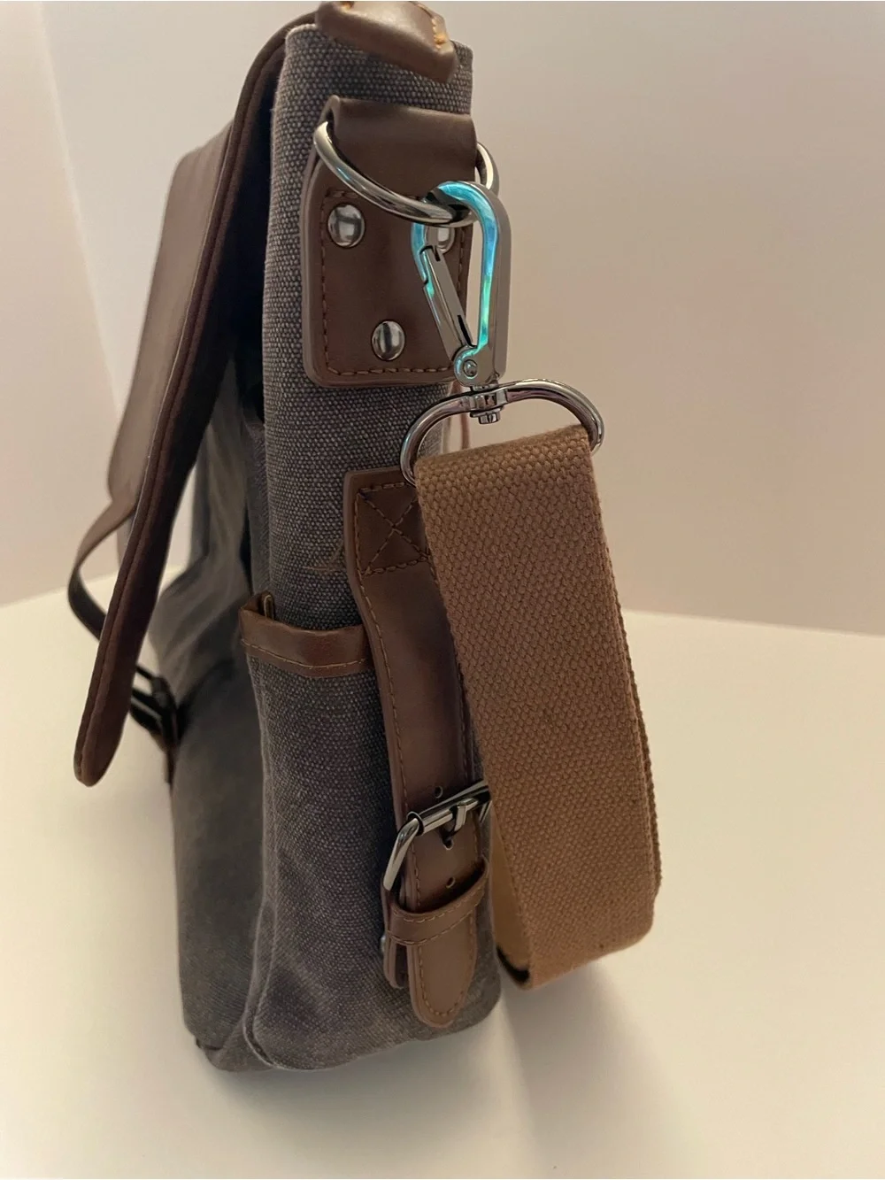 VEFEHL Canvas Laptop Messenger Bag Brown Gray Crossbody Briefcase Work Travel